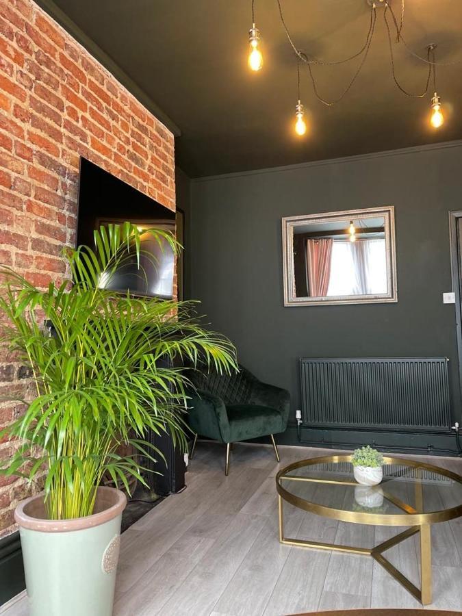Апартаменты Salt Life One Bedroom *
